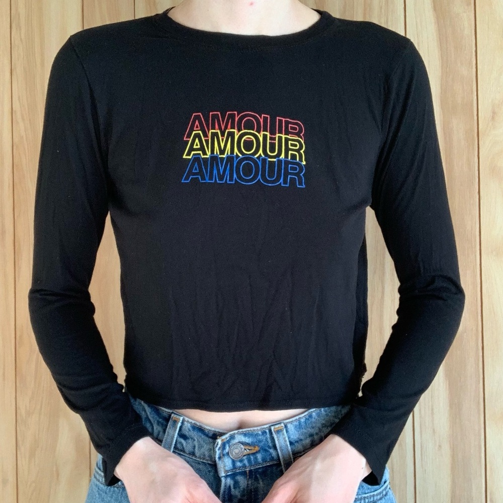 Amour Black Long Sleeve Crop Top